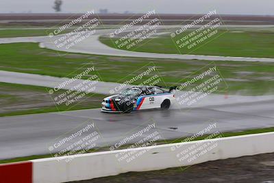 media/Jan-14-2023-CalClub SCCA (Sat) [[d2757389b8]]/Group 3/Qualifying (Front Straight)/